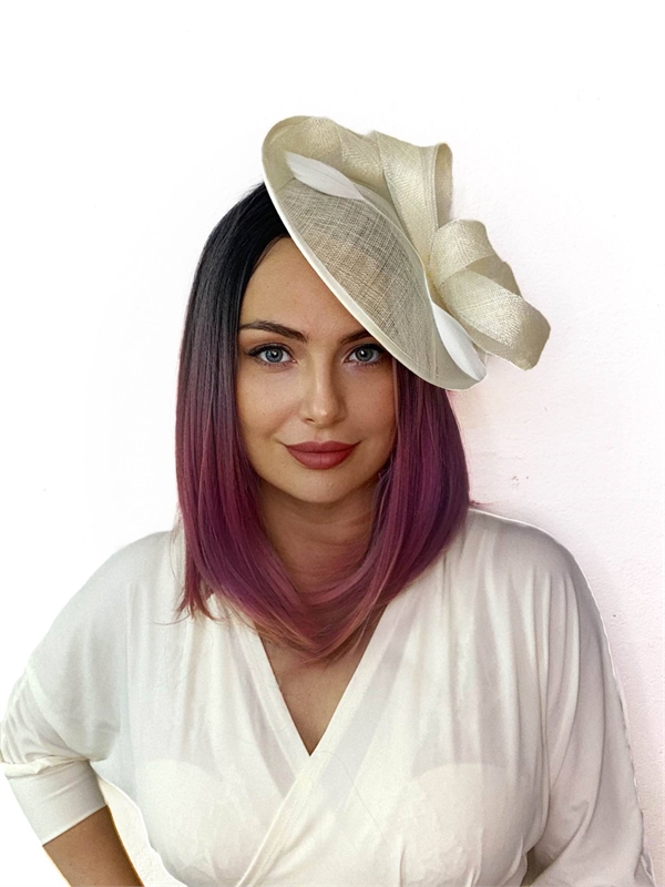 Шляпка из синамей с бантом Серена. Молочная 3092 - фото 24781