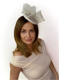 4205. Шляпка таблетка с объемным бантом Аманда. Белая 4205 - фото 24766